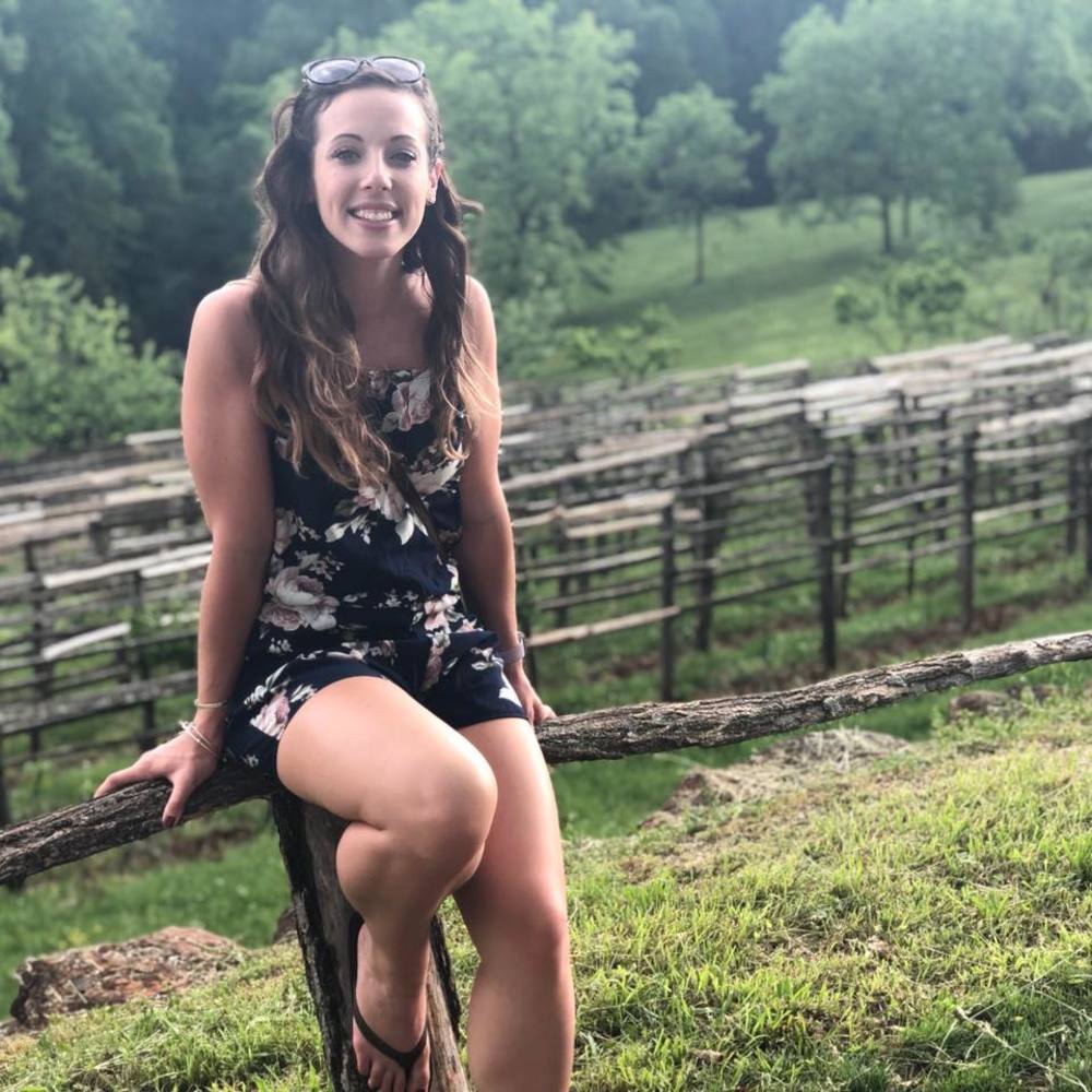 Meet your Posher, Stephanie